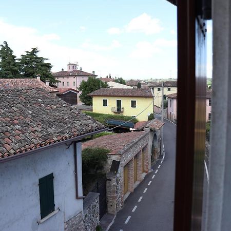 Le Camere Dell'Ancora Monzambano Exterior photo